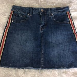 tillys girls denim mini skirt!